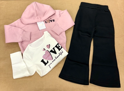 Conjunto 3 piezas con pantalon campana love calentito