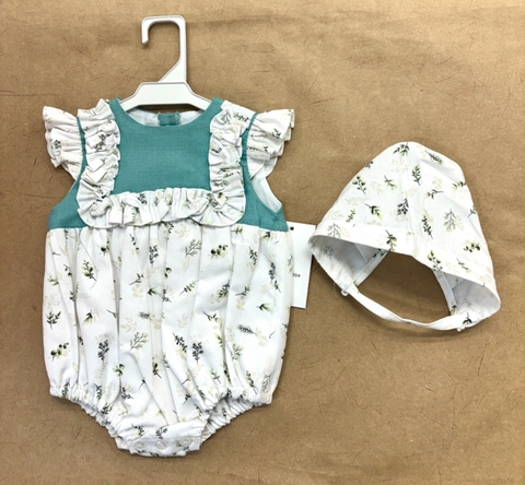 Pelele detalles florales verde agua con capota a juego