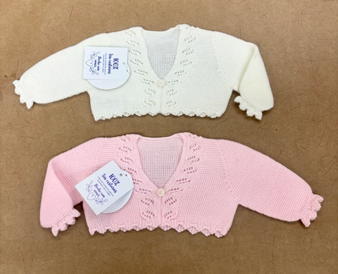 Chaqueta/rebeca cortita hilo detalles en rosa o crudo