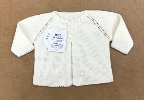 Chaquetita de hilo UNISEX color crudo detalle lado hombros calado