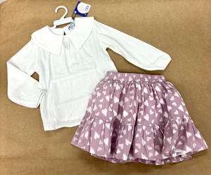 Conjunto  new camisa y falda corazones