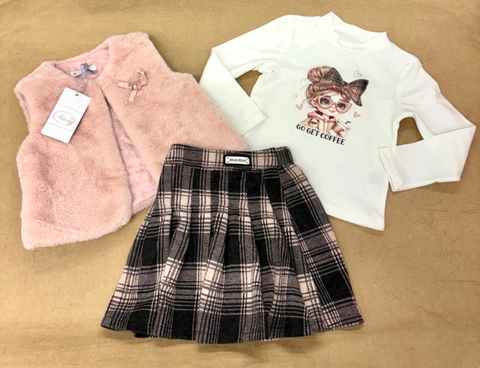Conjunto 3 piezas con faldita tablas cuadros y chaleco pelito